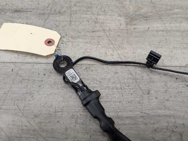 OEM BMW F93 F97 G01 G02 G16 G20 G80 M3 330 M340 Front Left Right Seatbelt Buckle