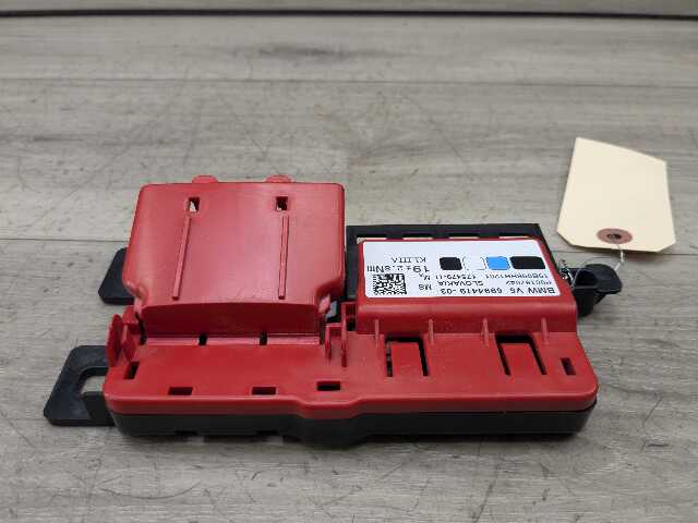 OEM BMW G20 G22 G23 G26 G80 G82 B+ Positive Battery Junction Terminal Fuse Box