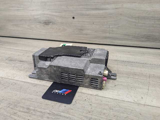 OEM BMW F90 G12 G20 G29 330 M340 Radio Audio Sound Amplifier Module SDARS