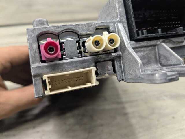 OEM BMW F90 G12 G20 G29 330 M340 Radio Audio Sound Amplifier Module SDARS