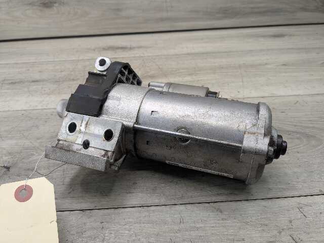 OEM BMW G01 G20 G22 G23 G26 G30 G29 330 430 Engine B46 Starter Motor DENSO
