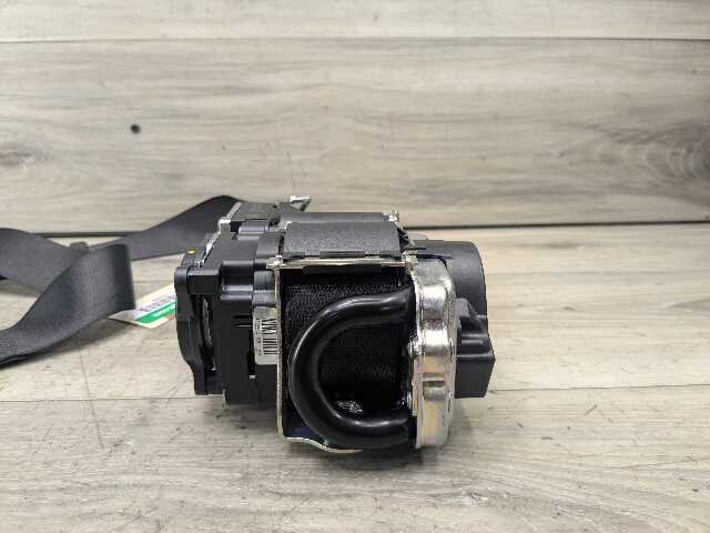 OEM BMW G20 G80 330 M340 M3 Front Right Passenger Seat Belt Seatbelt Retractor