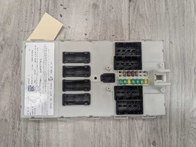 OEM BMW F15 F16 F39 F48 I01 I12 i3 i8 X1 X5 FEM Body Control Junction Box Module