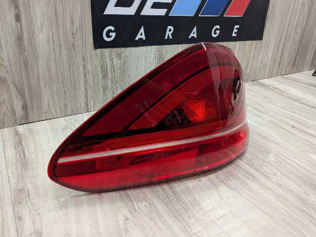 16-22 OEM BMW F48 X1 28 Rear Right Passenger Quarter Panel Outer Tail Light