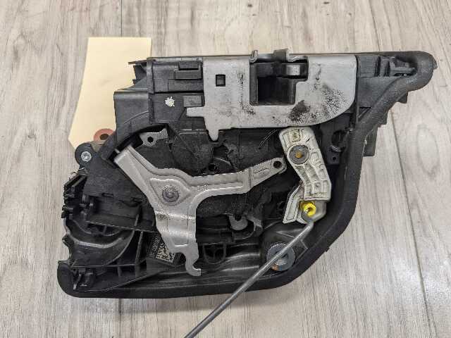 OEM BMW F15 F48 F85 G12 I01 FRONT Left Driver Door Handle Lock Latch Actuator