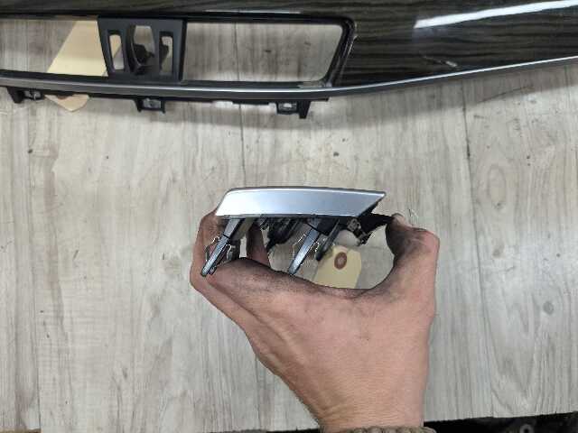 16-23 OEM BMW F39 F48 X1 X2 Dash Center Left Driver Cover Panel Trim PAIR