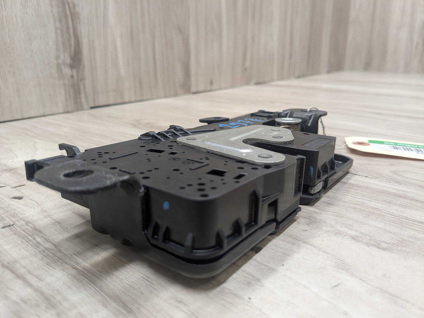 OEM BMW F48 F95 F97 G01 G05 G07 X1 X3 X5 Tailgate Trunk Lid Lock Latch Actuator