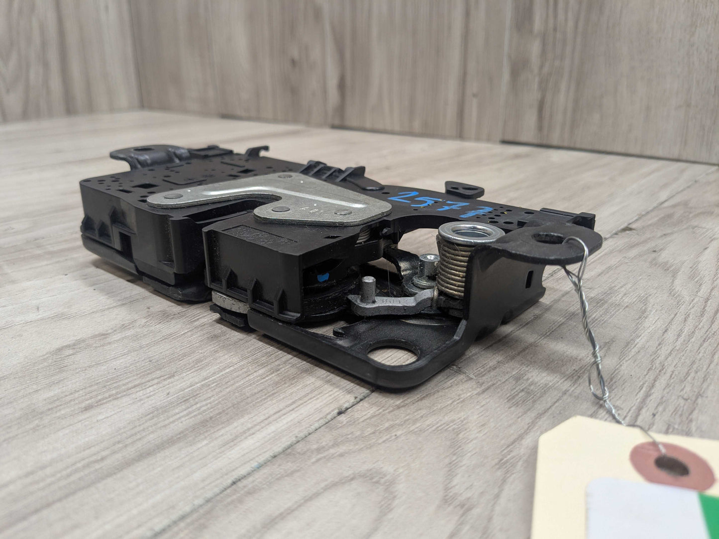 OEM BMW F48 F95 F97 G01 G05 G07 X1 X3 X5 Tailgate Trunk Lid Lock Latch Actuator