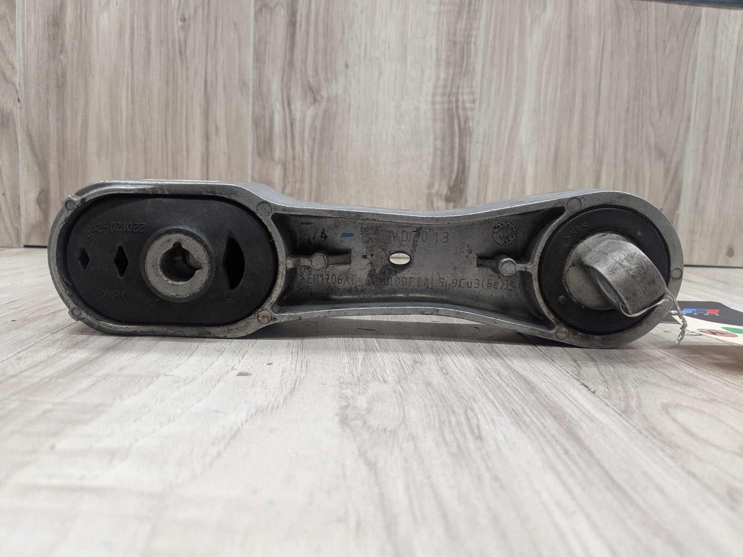 OEM BMW F39 F44 F48 X1 X2 28 228 M235 Engine B46 B48 Motor Mount Bracket Support