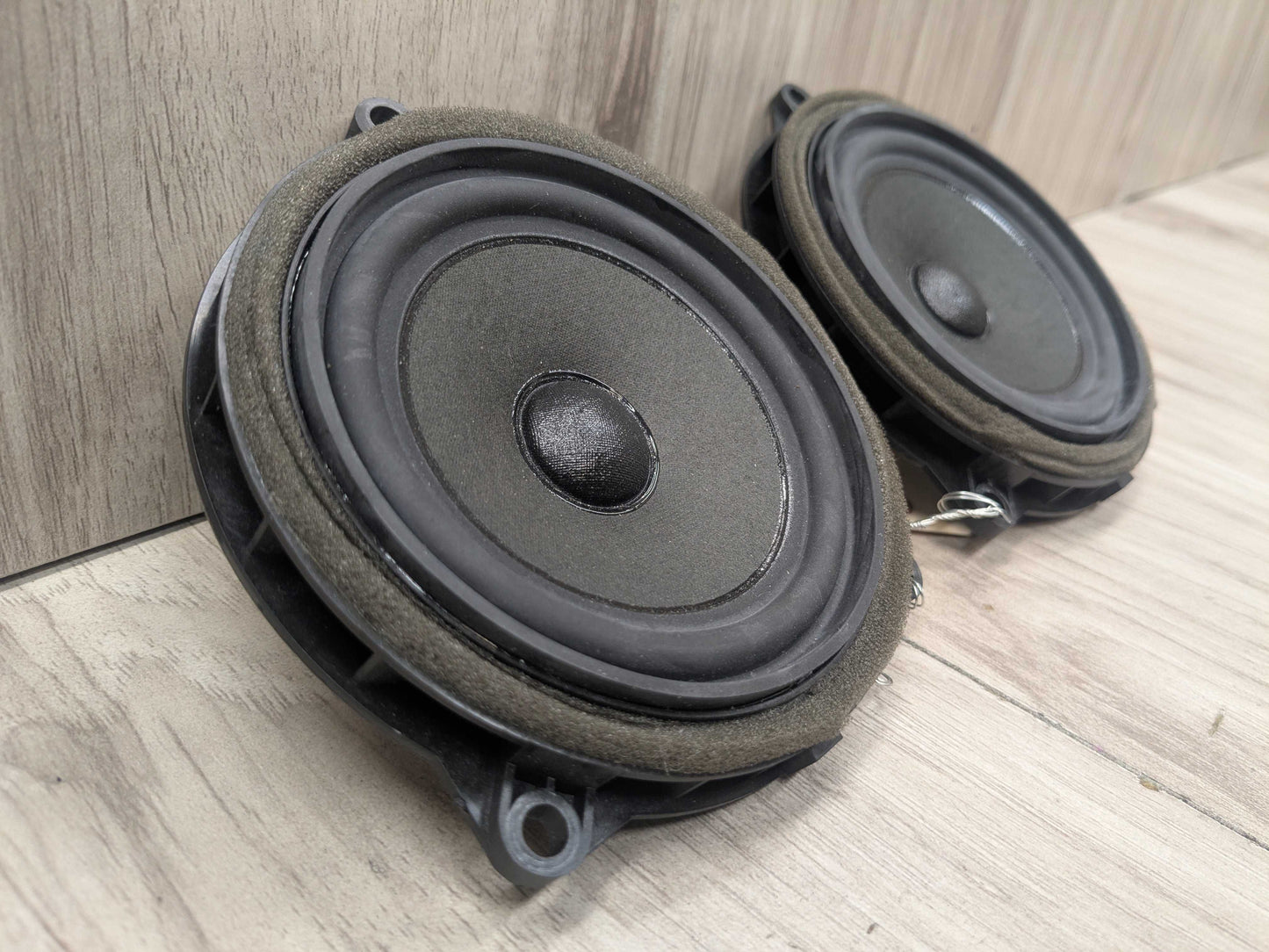 16-23 OEM BMW I01 F39 F48 X1 X2 i3 Top Hifi MID Range Loud Speaker PAIR