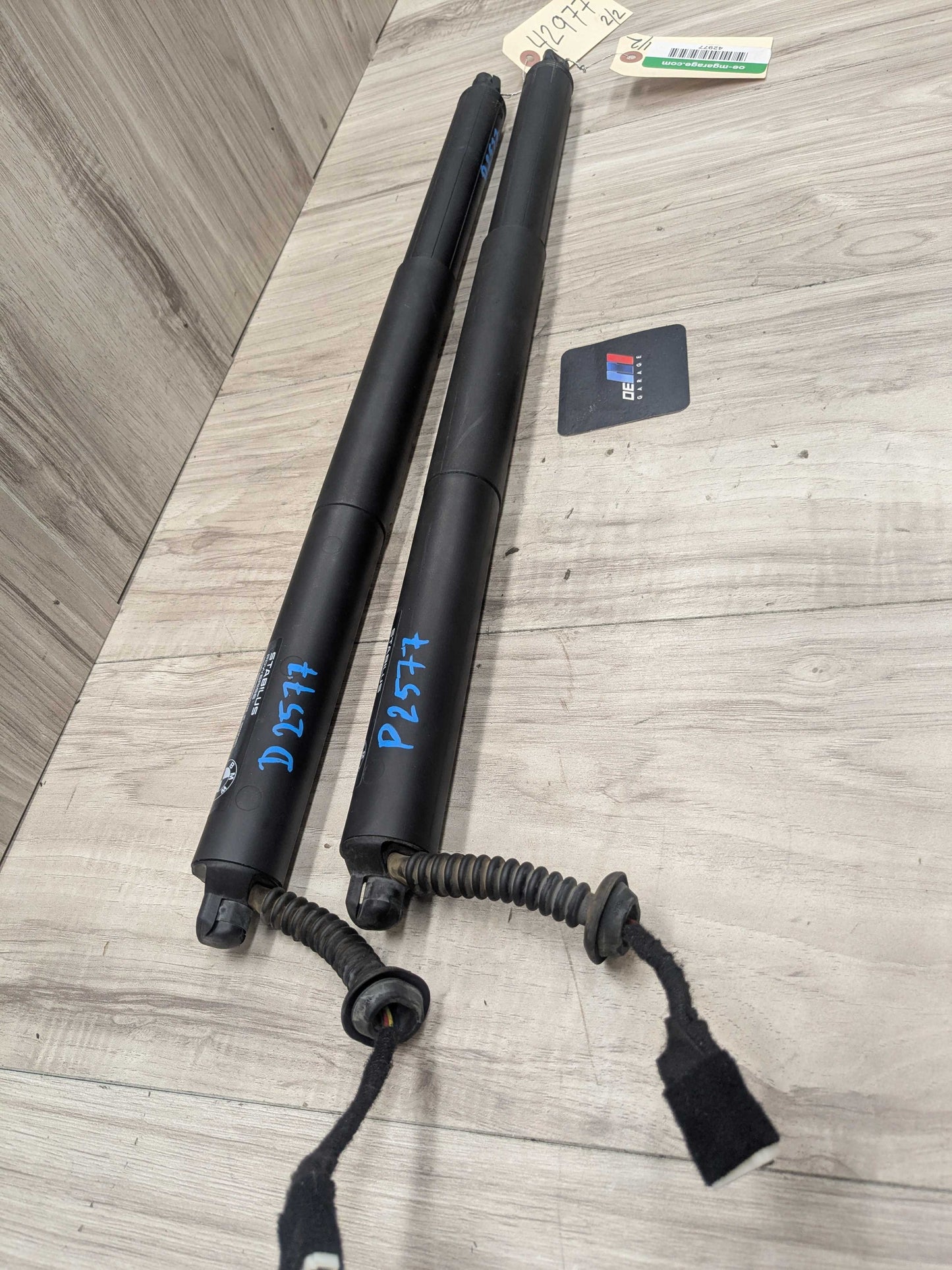 OEM BMW F48 X1 Rear Left Right Trunk Liftgate Shock Hatch Strut Supports SET