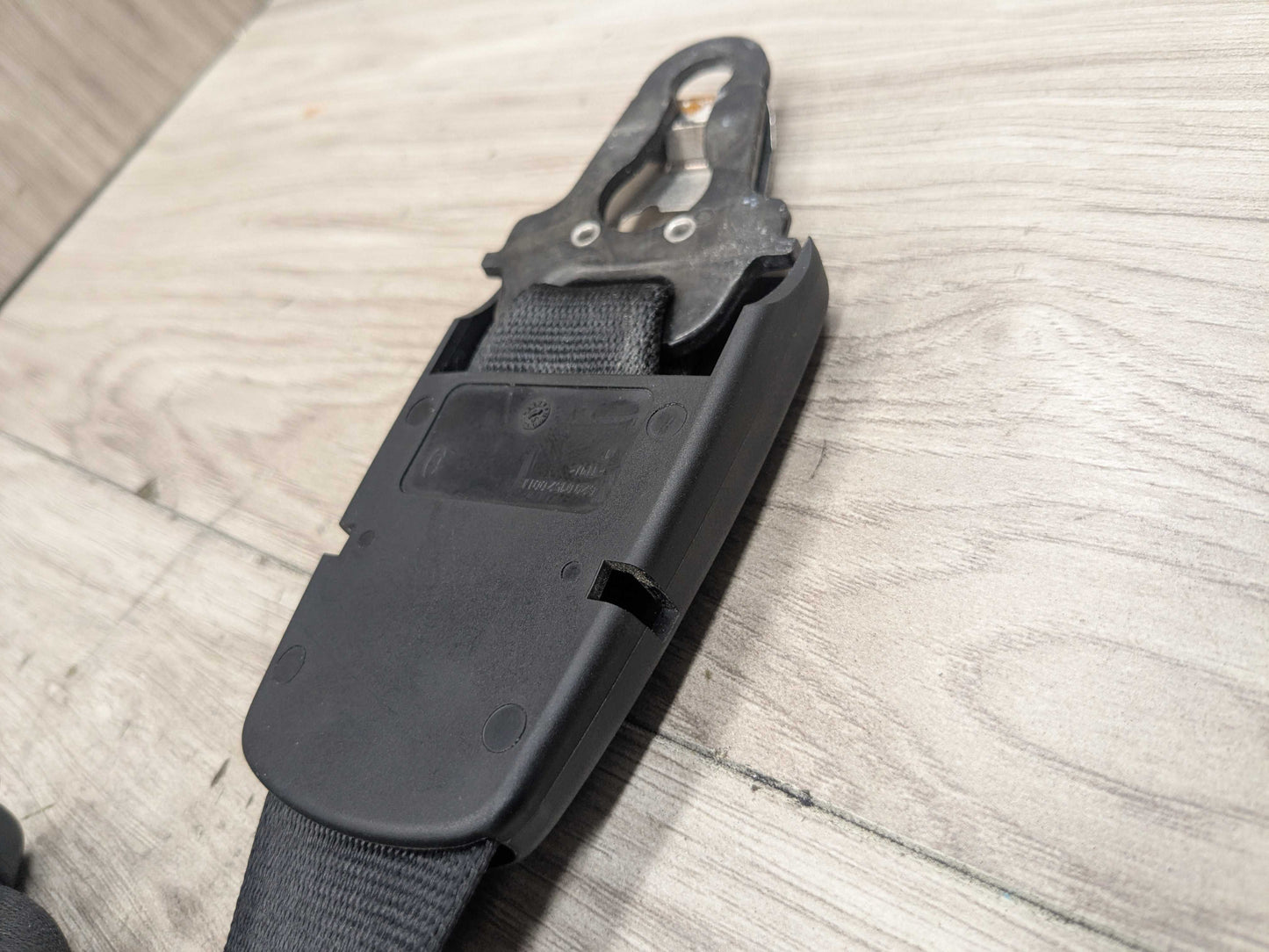 OEM BMW F39 F48 X1 X2 Front Left Driver Side Seatbelt Seat Belt Retractor Black