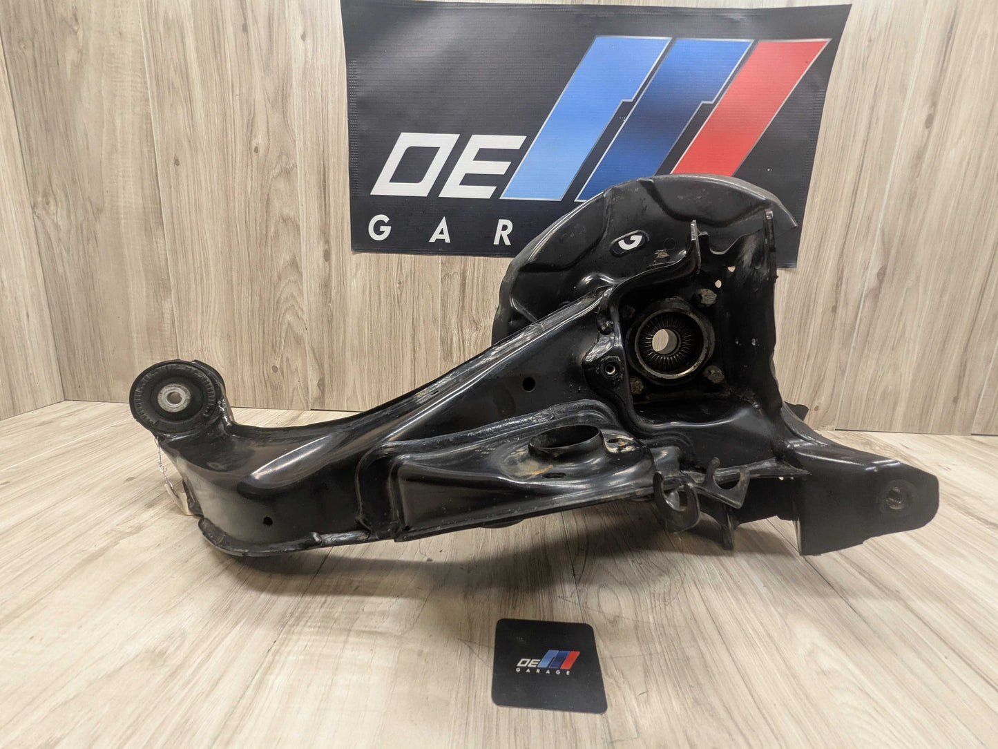 16-23 OEM BMW F39 F48 X1 X2 Rear Right Passenger Trailing Knuckle Hub Bearing