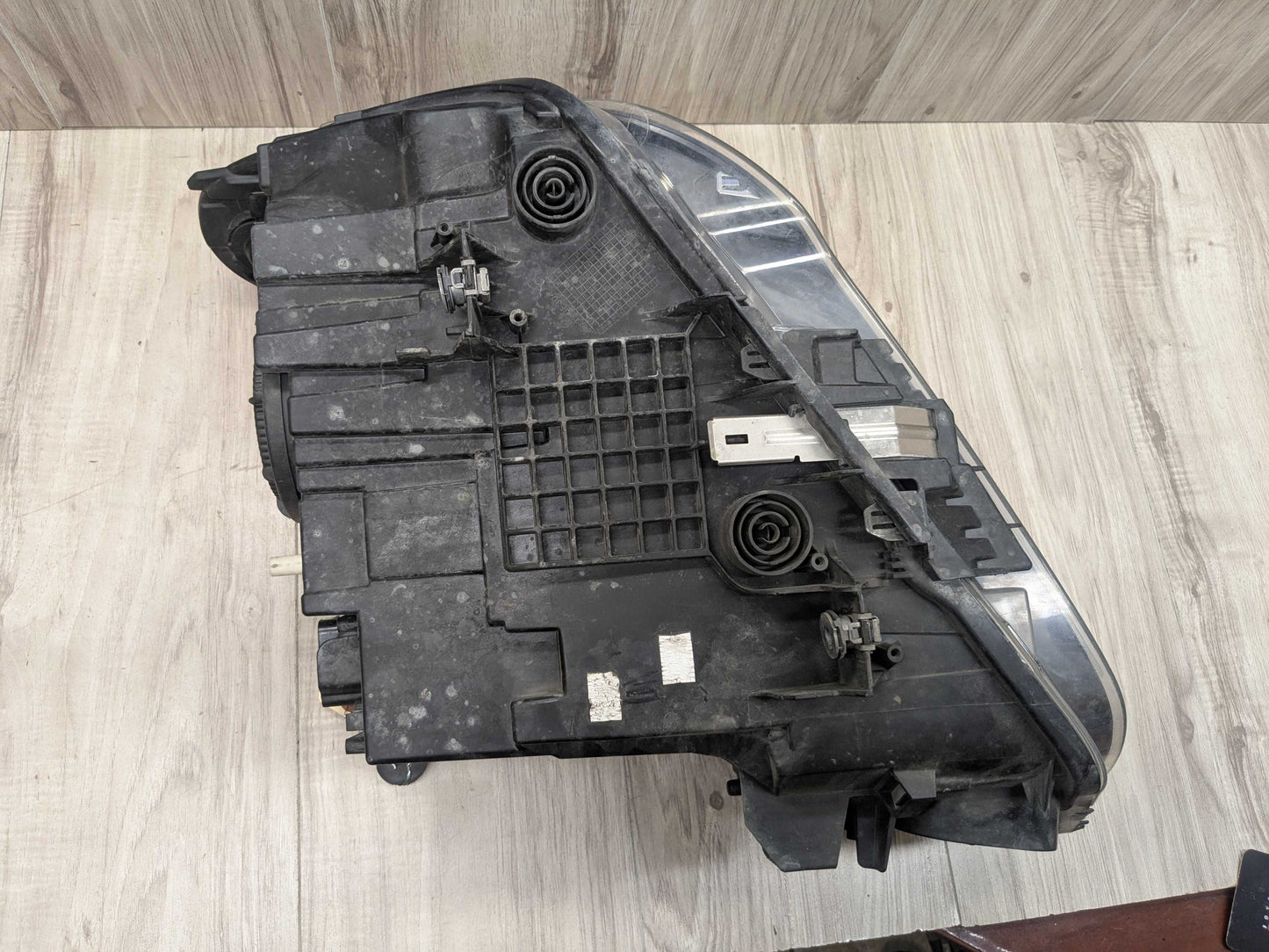 16-22 OEM BMW F48 X1 28i 28iX Right Passenger Side Halogen Headlight COMPLETE