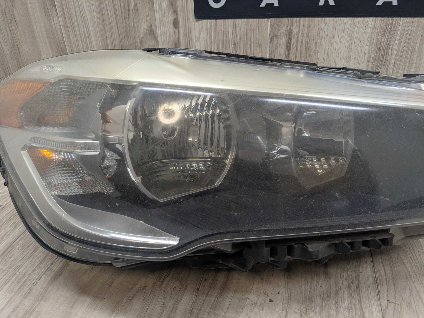 16-22 OEM BMW F48 X1 28i 28iX Right Passenger Side Halogen Headlight COMPLETE