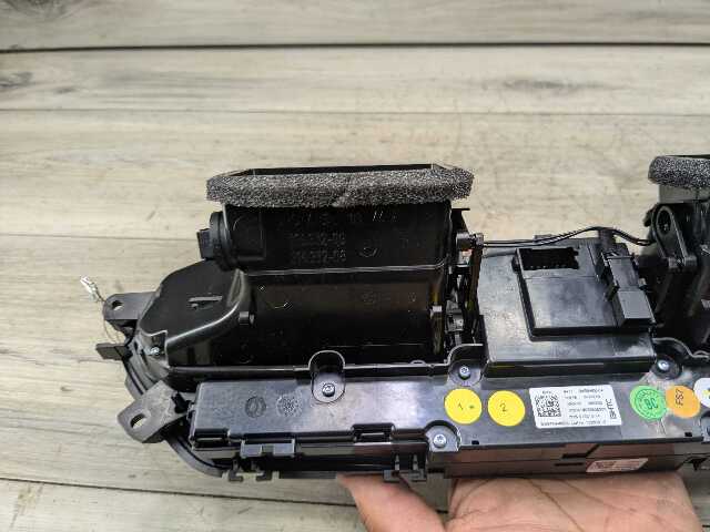 19-21 OEM BMW G20 330 M340 G29 Z4 Dash Center Air Vent Grille AC Control Switch