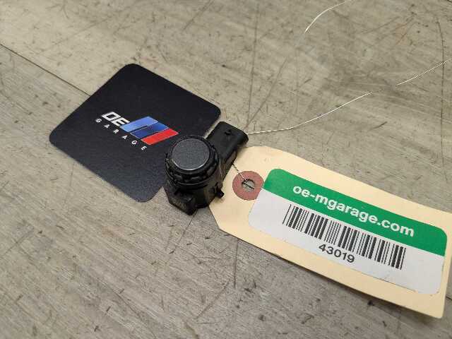 OEM BMW G20 330 M340 Front Rear Parking Distance Sensor PDC Gray B39