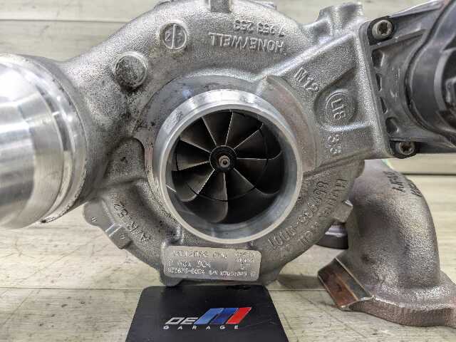 OEM BMW G01 G20 G22 G23 G26 G30 G42 330 430 530 Turbo Charger w Manifold B46 49K