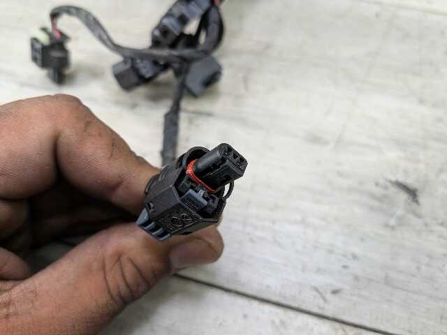 OEM BMW G01 G20 G22 G23 G26 G42 330 430 Engine B46 Ignition Wiring Wire Harness