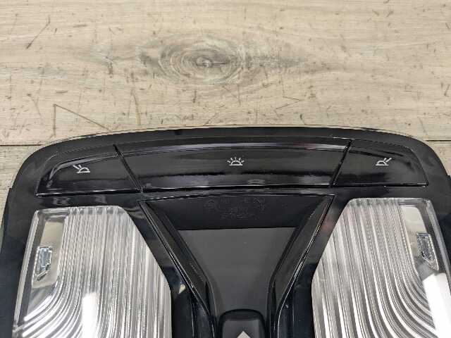 OEM BMW F90 F97 G01 G05 G20 G30 330 X3 Front Roof Console Dome Light SOS Switch
