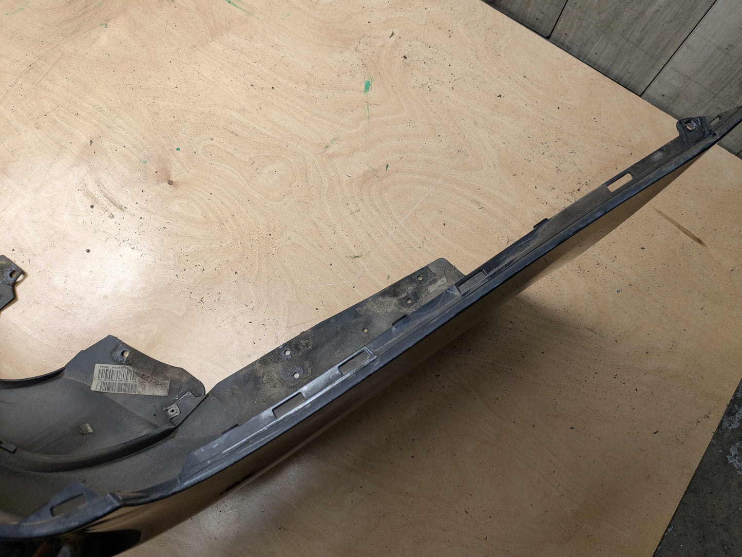 07-13 OEM BMW E92 E93 328 335 M SPORT Rear Bumper Cover Panel w Diffuser Black