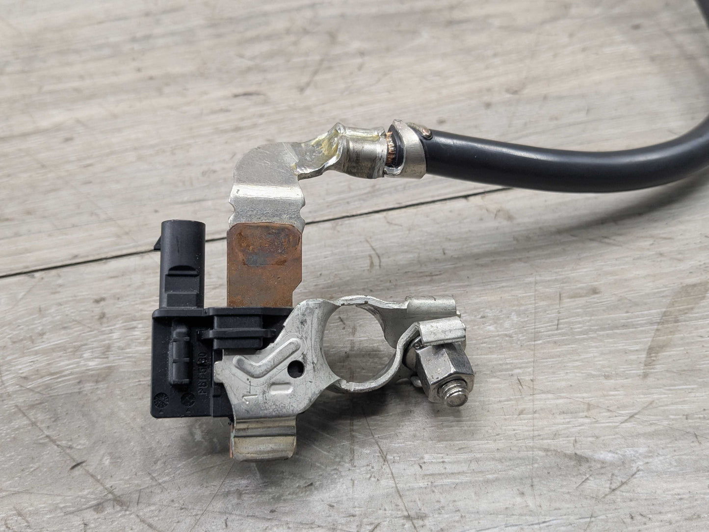 OEM BMW G05 G06 G07 G20 G22 G23 G26 G29 Negative Terminal IBS Sensor Wire Cable