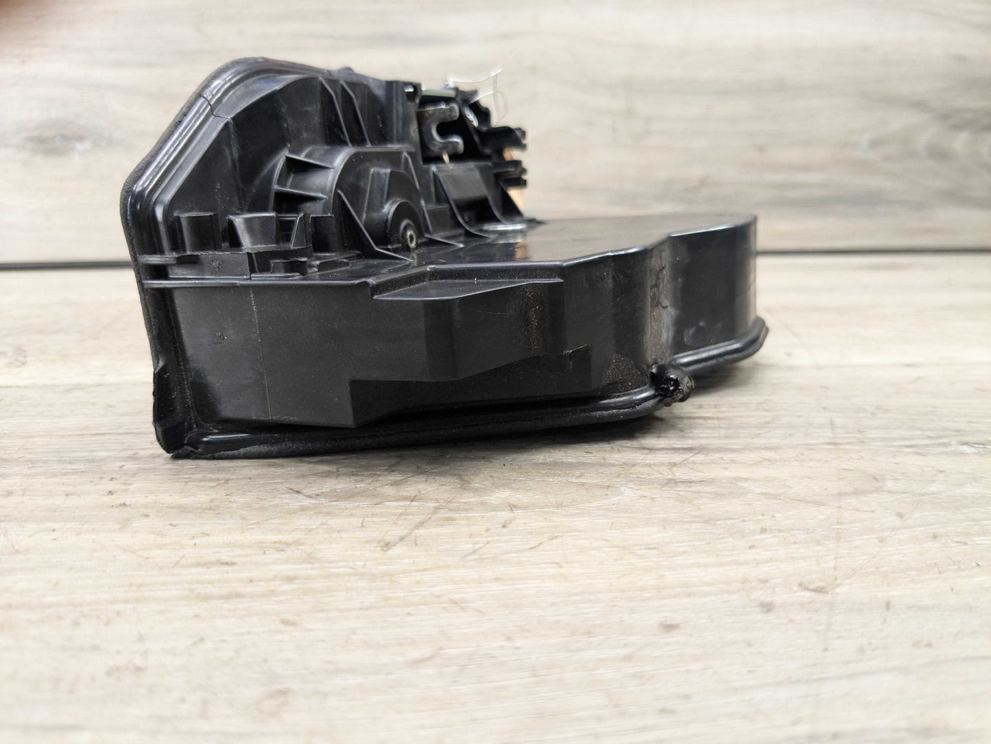 OEM BMW E82 E90 F23 F30 F32 E60 F01 M4 X6 REAR LEFT Door Lock Latch Actuator