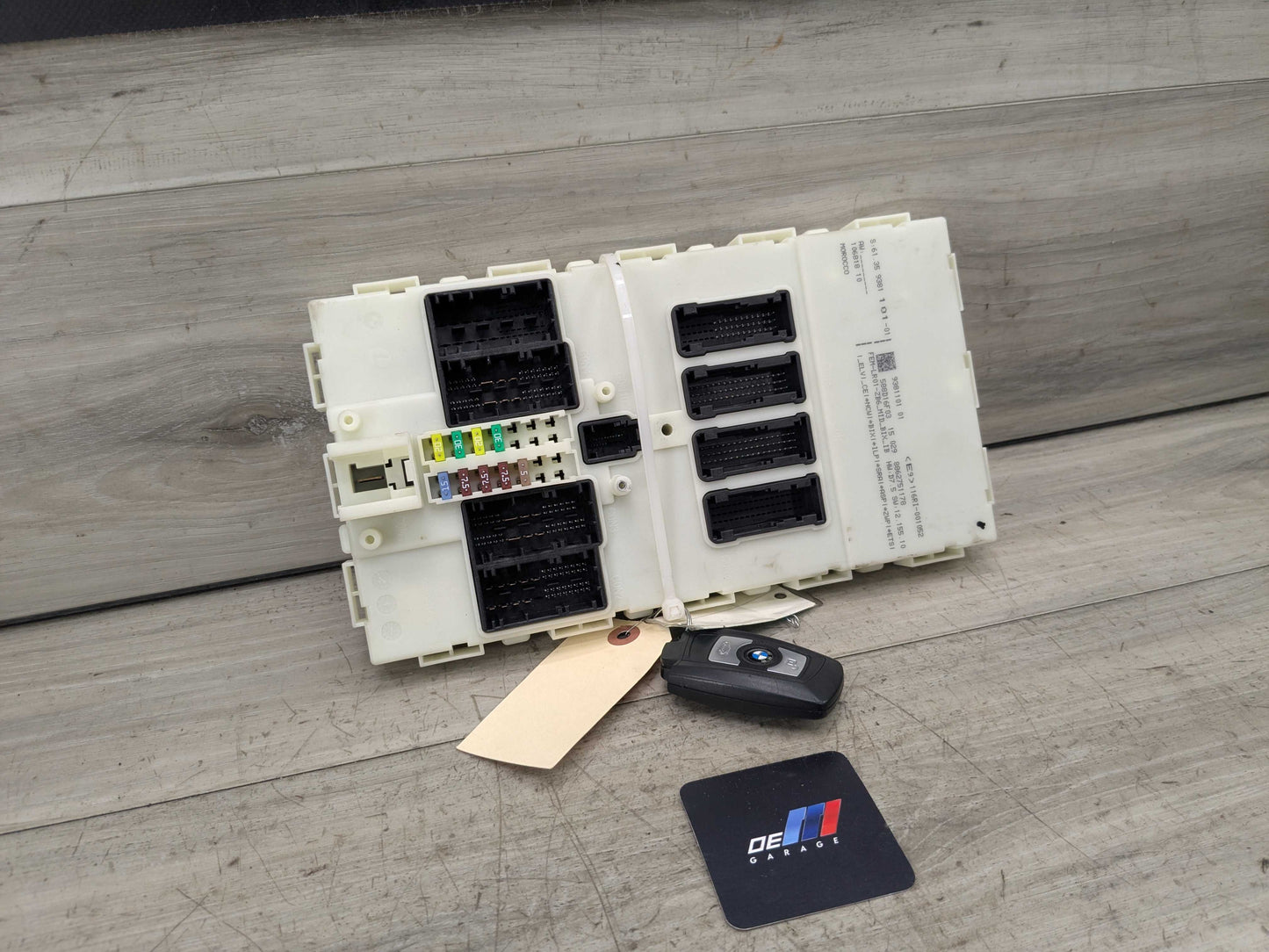 *OEM BMW F22 F30 F32 F33 F36 F80 F82 FEM Front Electronic Control Module + Key