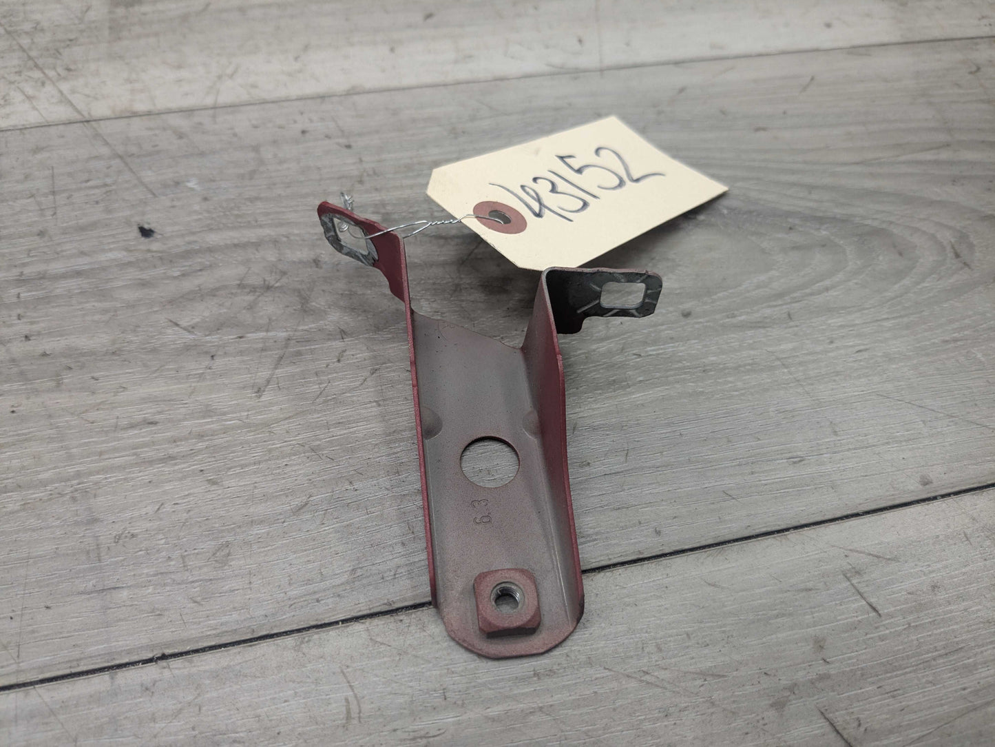 OEM BMW F30 F32 F33 F36 Front Right Passenger Fender Wing Holder Bracket SET