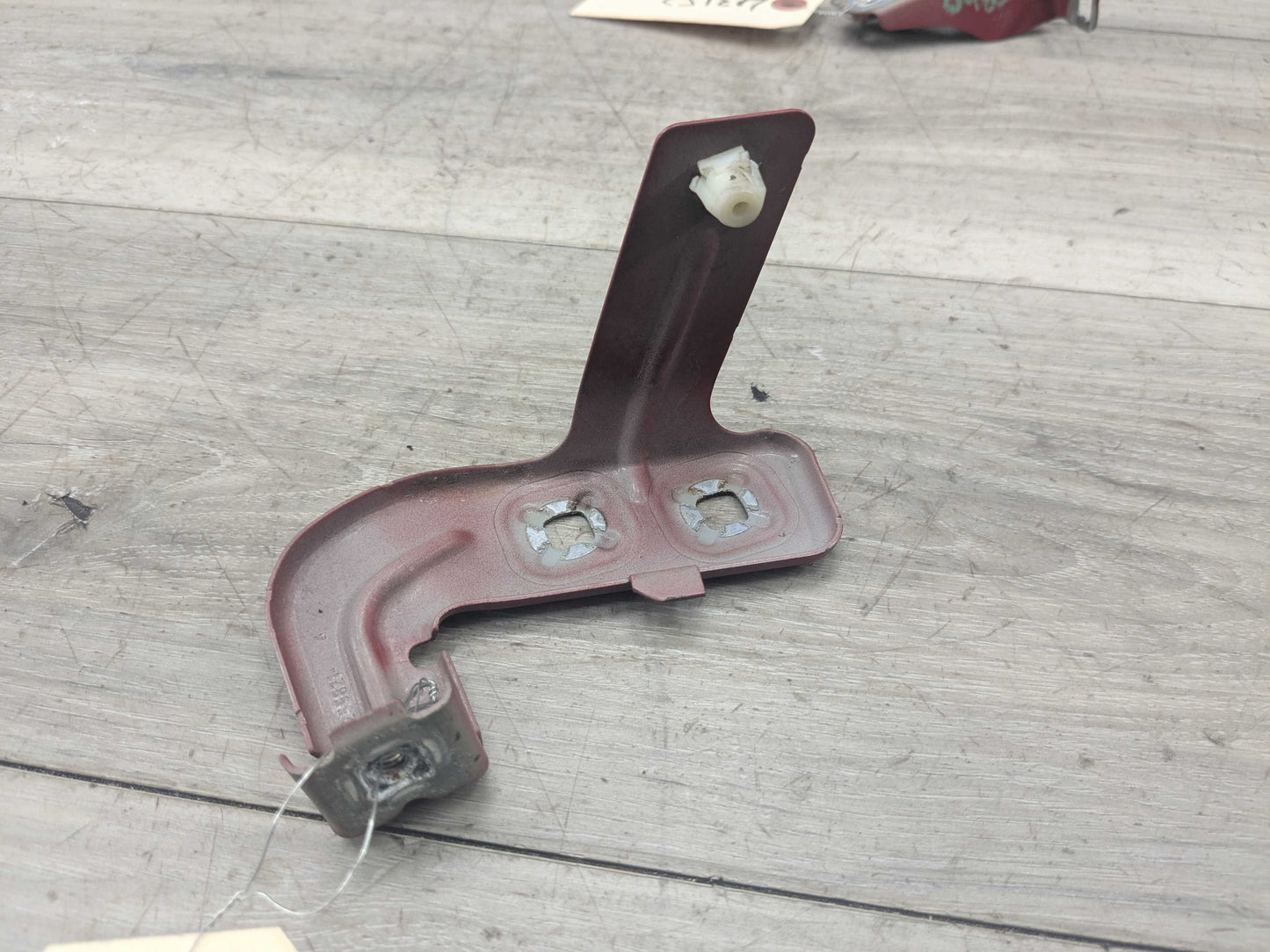 12-20 OEM BMW F30 F32 F33 F36 Front Left Driver Fender Wing Holder Bracket SET