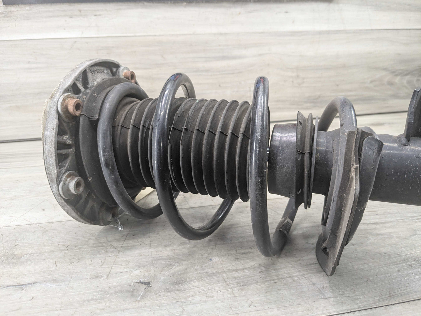 12-15 OEM BMW F30 320iX 328iX AWD Front Left Driver Spring Strut Shock Absorber