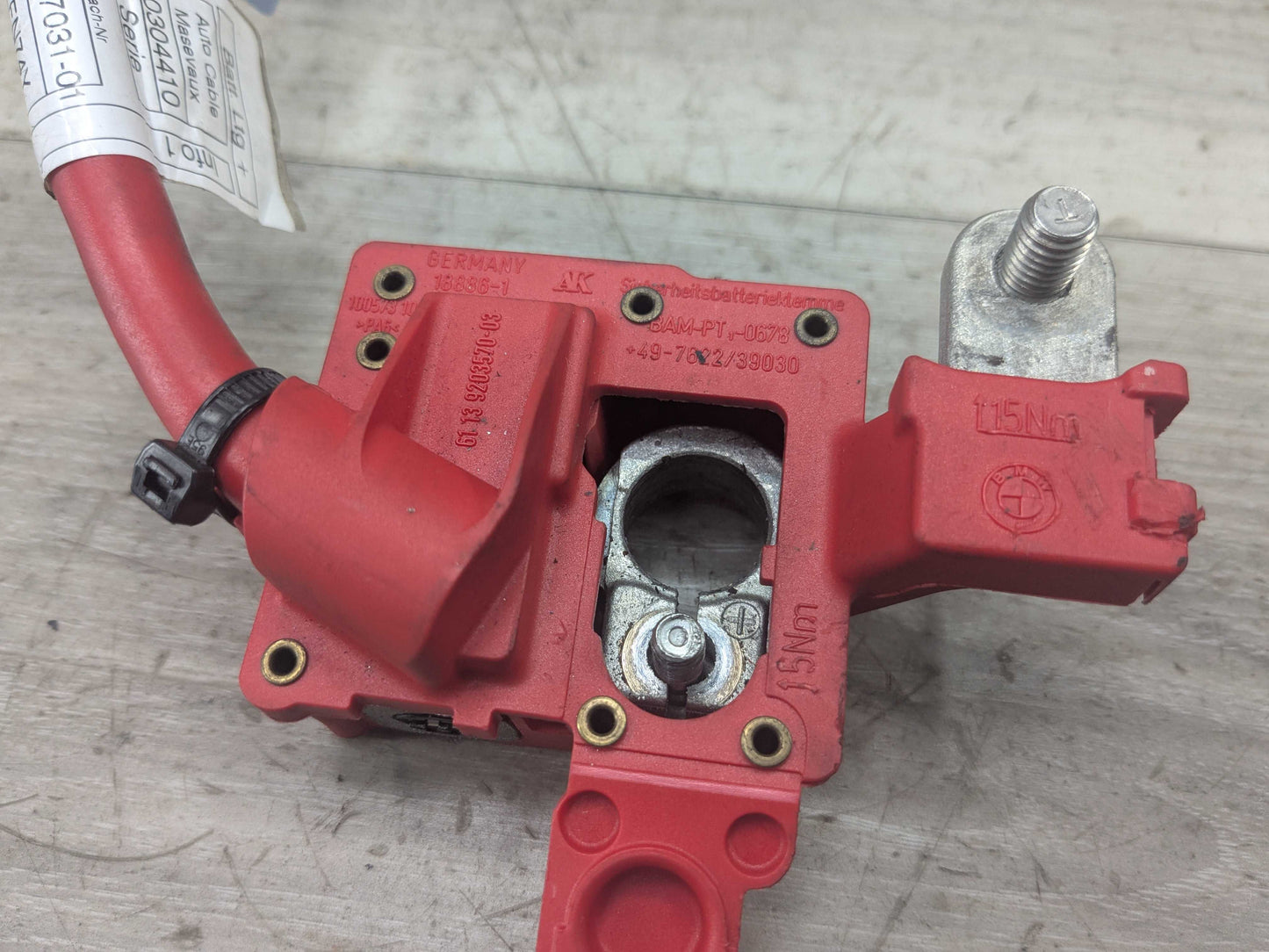 OEM BMW E84 E82 E88 E90 E92 335 M3 Battery Plus Pole Terminal Positive Red Cable