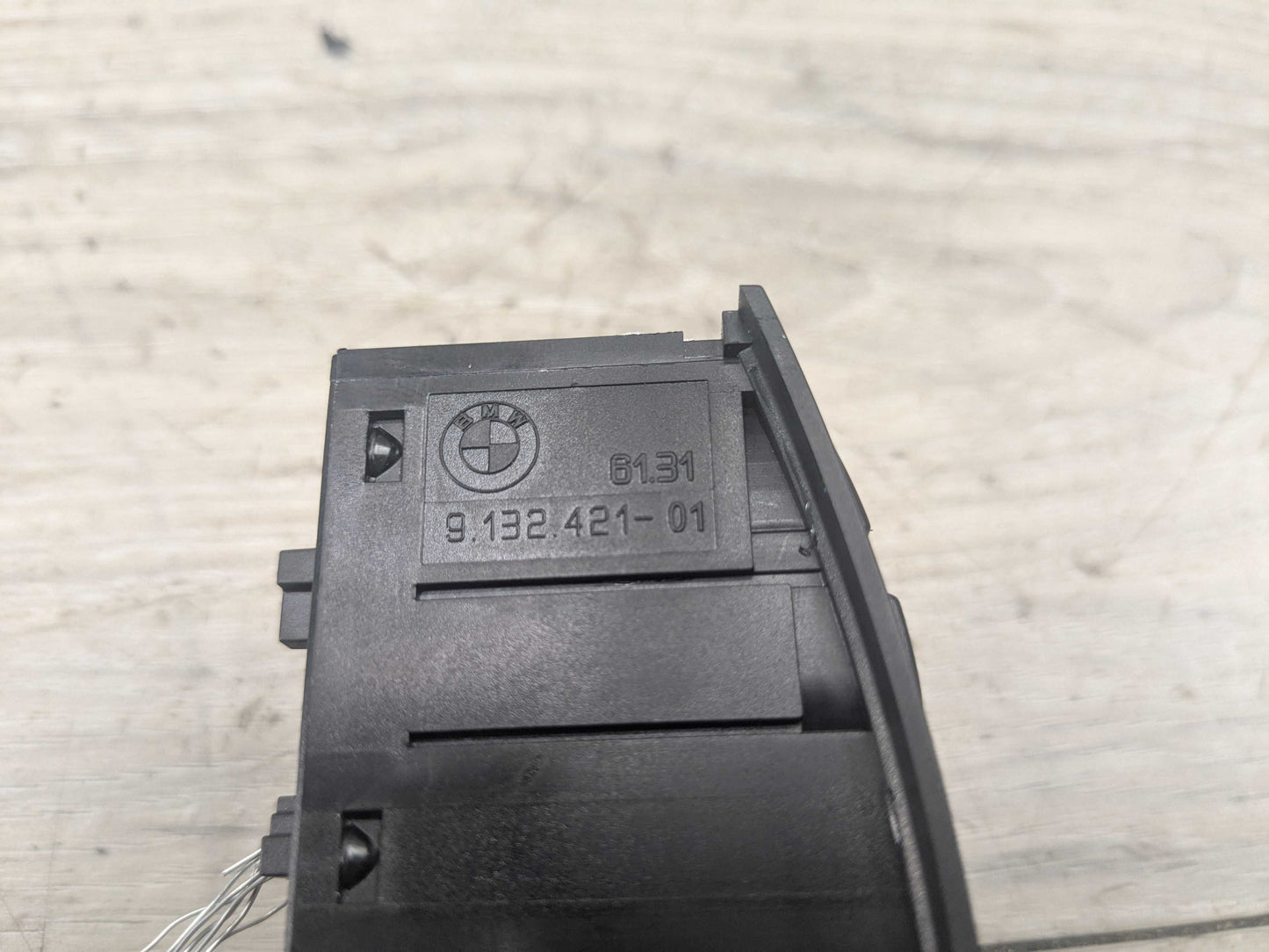 04-13 OEM BMW E90 E92 E93 Center Door Lock Hazard Warning Flasher Control Switch