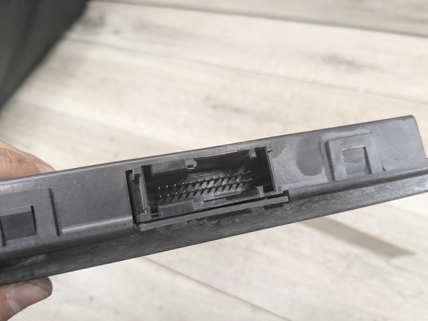 07-13 OEM BMW E84 E89 E90 E92 E93 X1 AHL FRM 3R Footwell Light Control Module