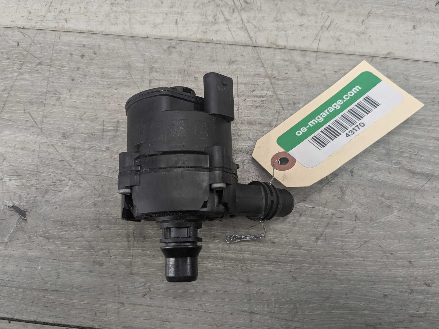 OEM BMW F90 F93 G11 G12 G16 G30 M5 Engine Electric Auxiliary Water Coolant Pump
