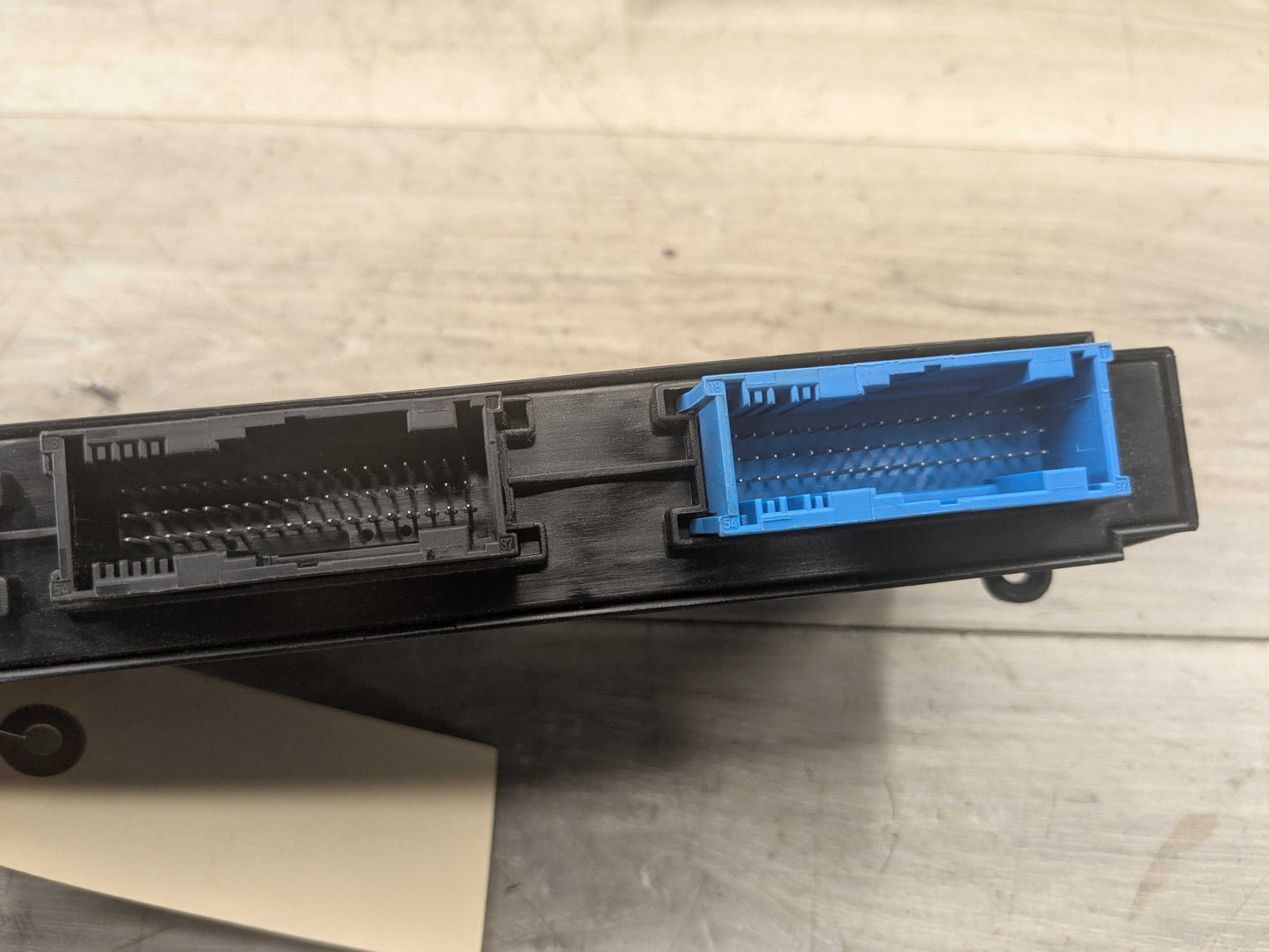 06-13 OEM BMW E82 E90 E92 Junction Box 3 BCM Body Control Module Unit JBBFE IIIR