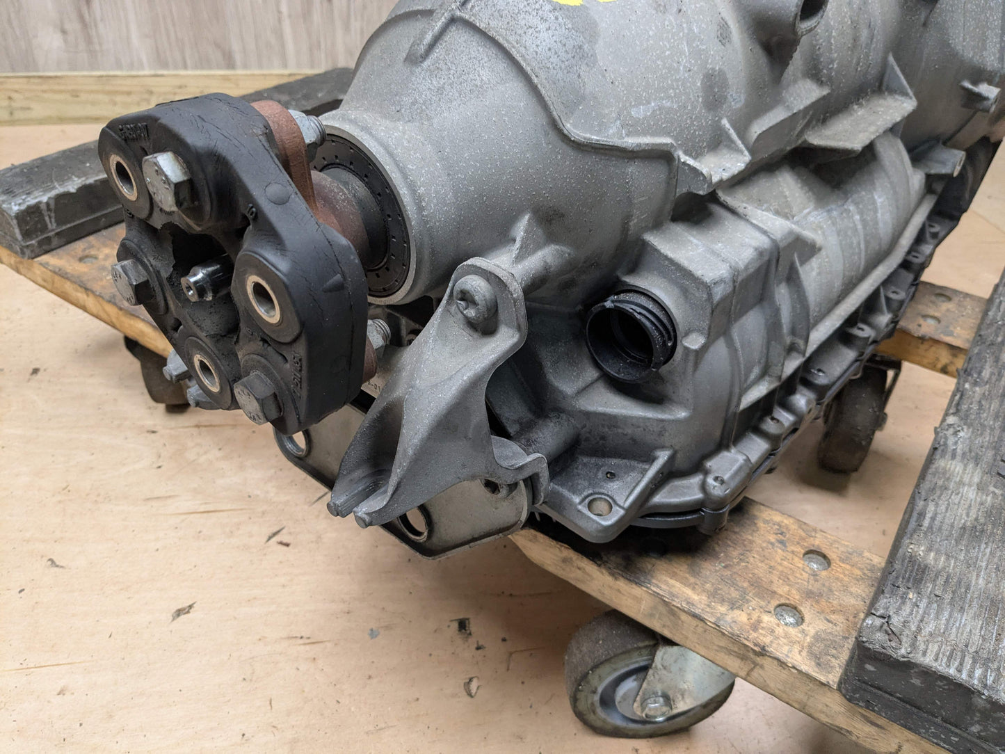OEM BMW E90 E91 E92 E93 N51 N52 RWD Automatic Transmission ZF 121k