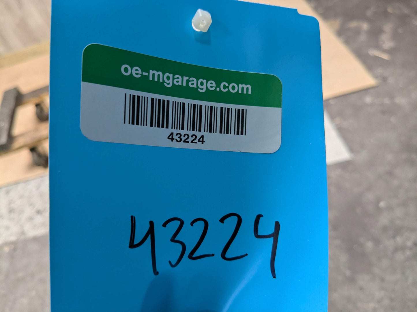 OEM BMW E90 E91 E92 E93 N51 N52 RWD Automatic Transmission ZF 121k