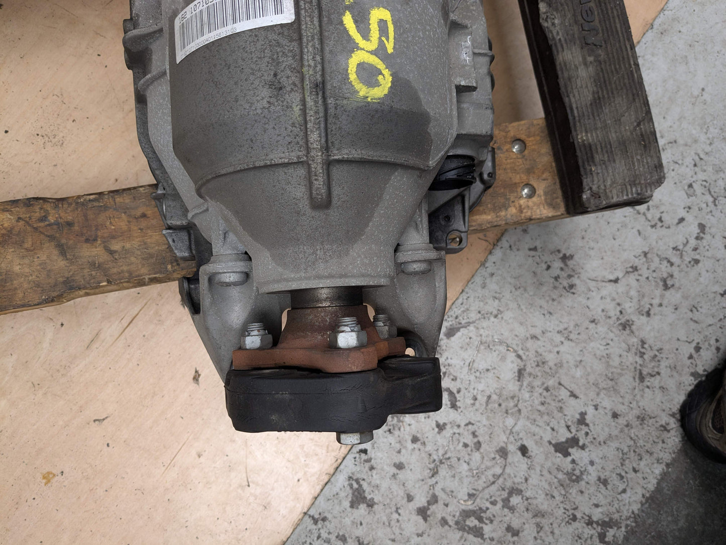 OEM BMW E90 E91 E92 E93 N51 N52 RWD Automatic Transmission ZF 121k