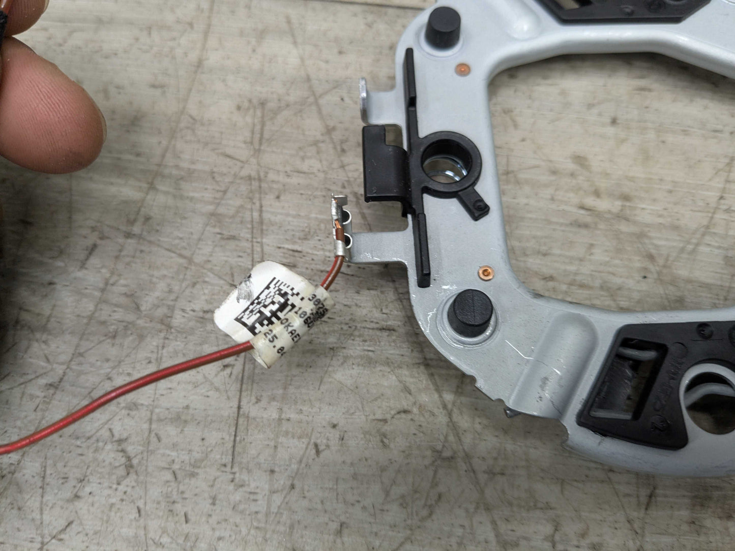 OEM BMW F22 F30 F32 F36 F80 F82 M3 M SPORT Steering Wheel Vibration Motor Wiring
