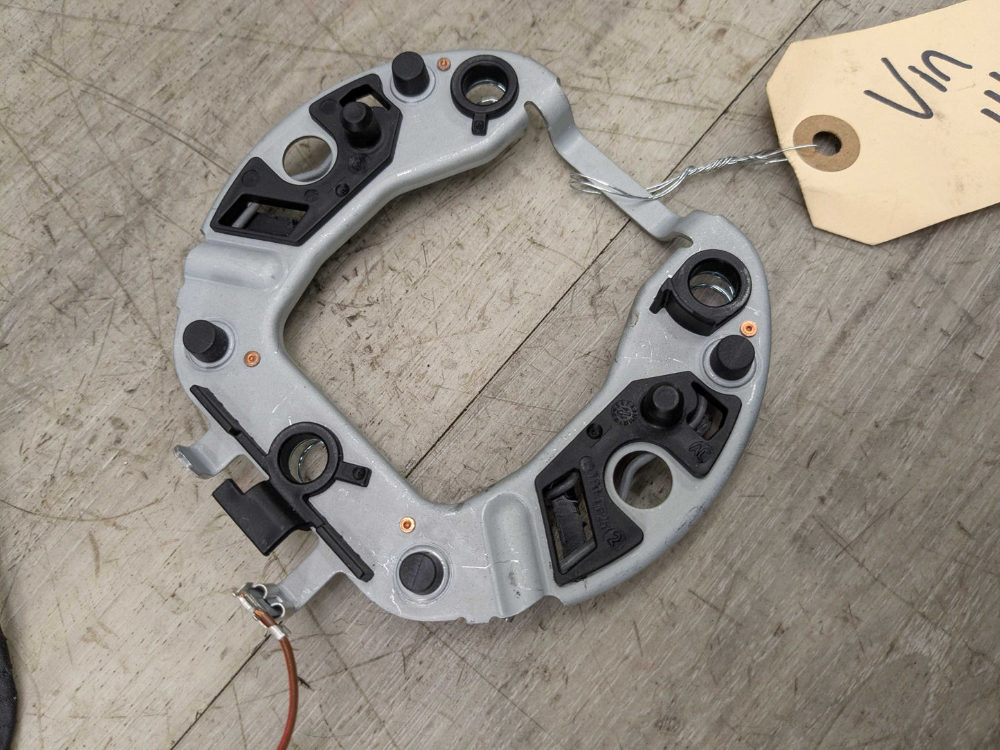 OEM BMW F22 F30 F32 F36 F80 F82 M3 M SPORT Steering Wheel Vibration Motor Wiring