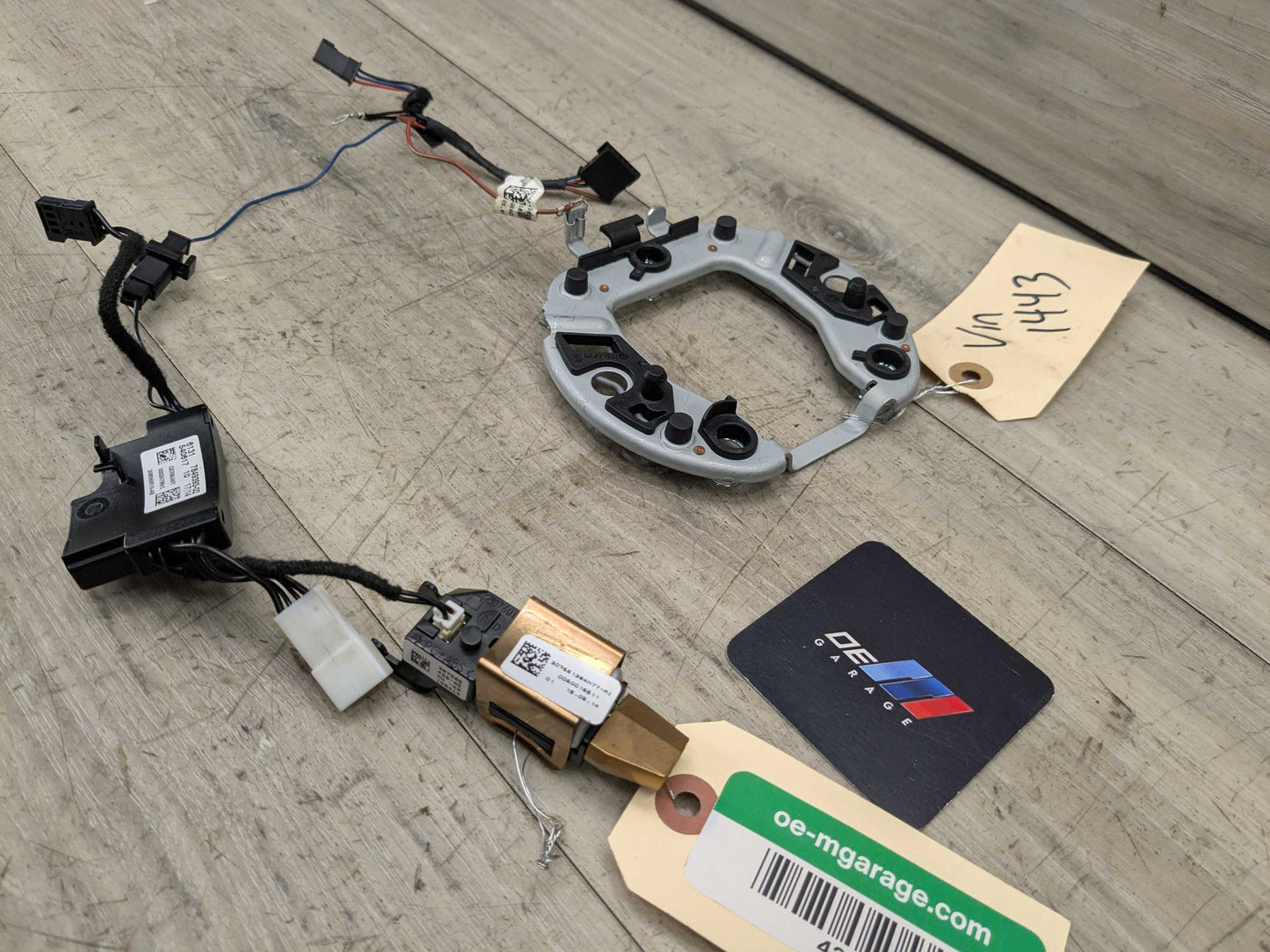OEM BMW F22 F30 F32 F36 F80 F82 M3 M SPORT Steering Wheel Vibration Motor Wiring