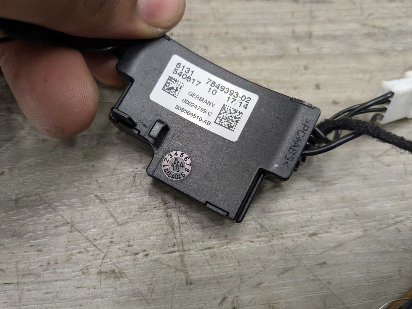 OEM BMW F22 F30 F32 F36 F80 F82 M3 M SPORT Steering Wheel Vibration Motor Wiring