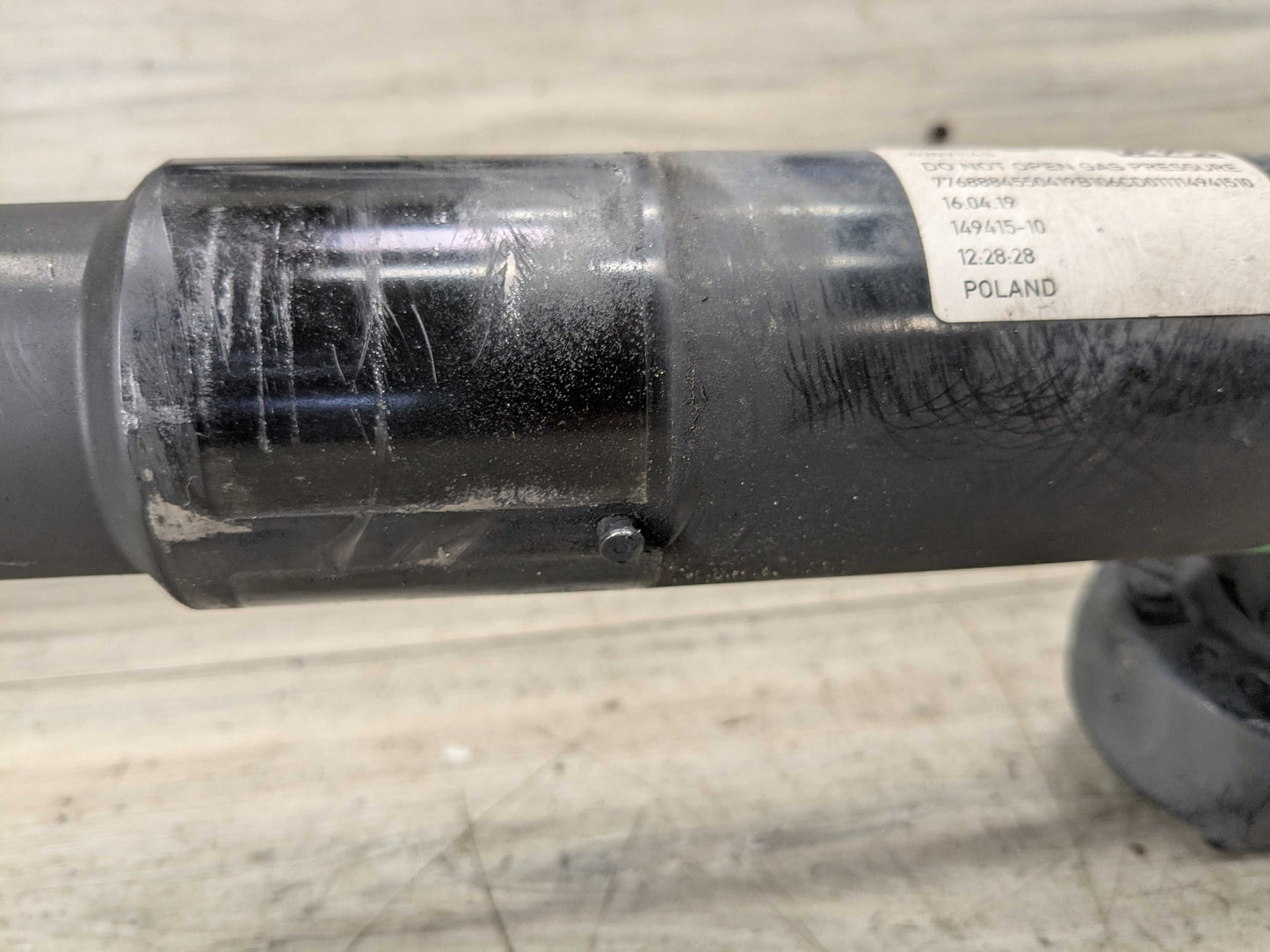 19-25 OEM BMW G20 330i RWD FRONT Left Driver Spring Strut Shock Absorber