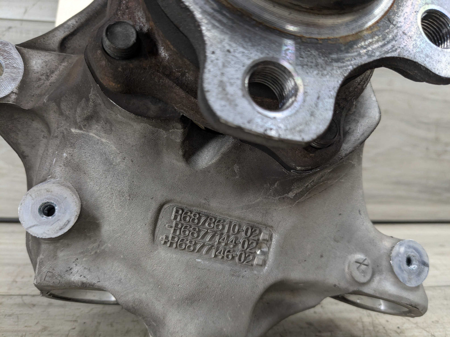 19-25 OEM BMW G20 G22 G23 FRONT Right Passenger Hub Spindle Knuckle Bearing RWD