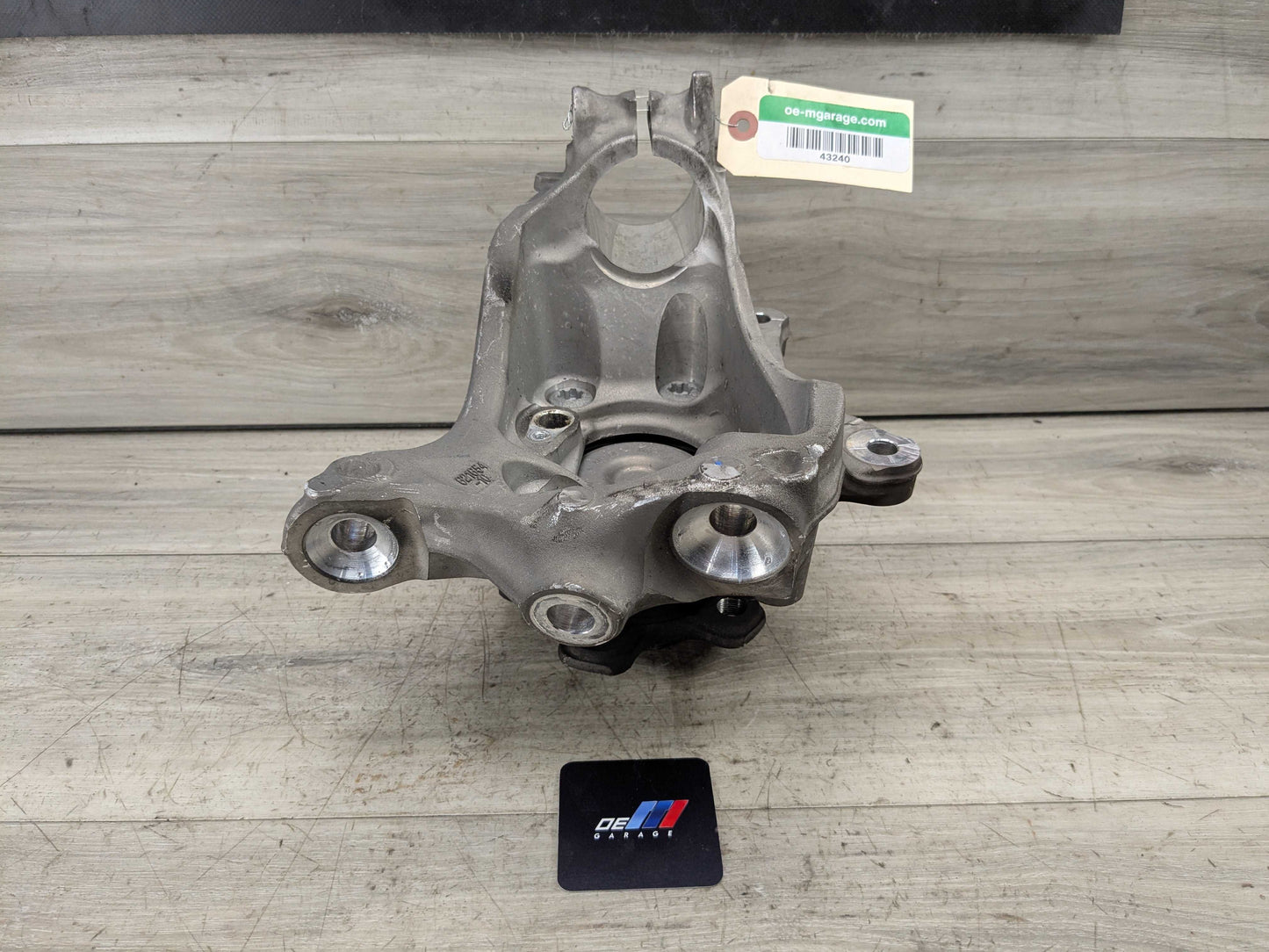 19-25 OEM BMW G20 G22 G23 FRONT Right Passenger Hub Spindle Knuckle Bearing RWD