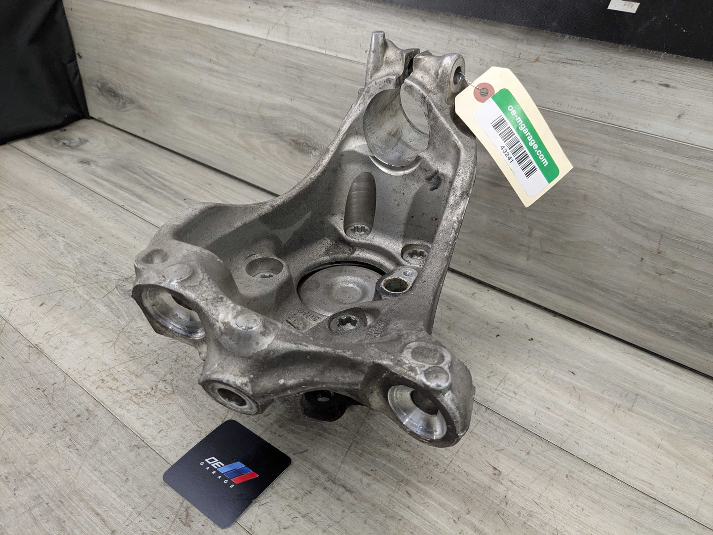 OEM BMW G20 G22 G23 330 M340 FRONT Left Driver Hub Spindle Knuckle Bearing RWD