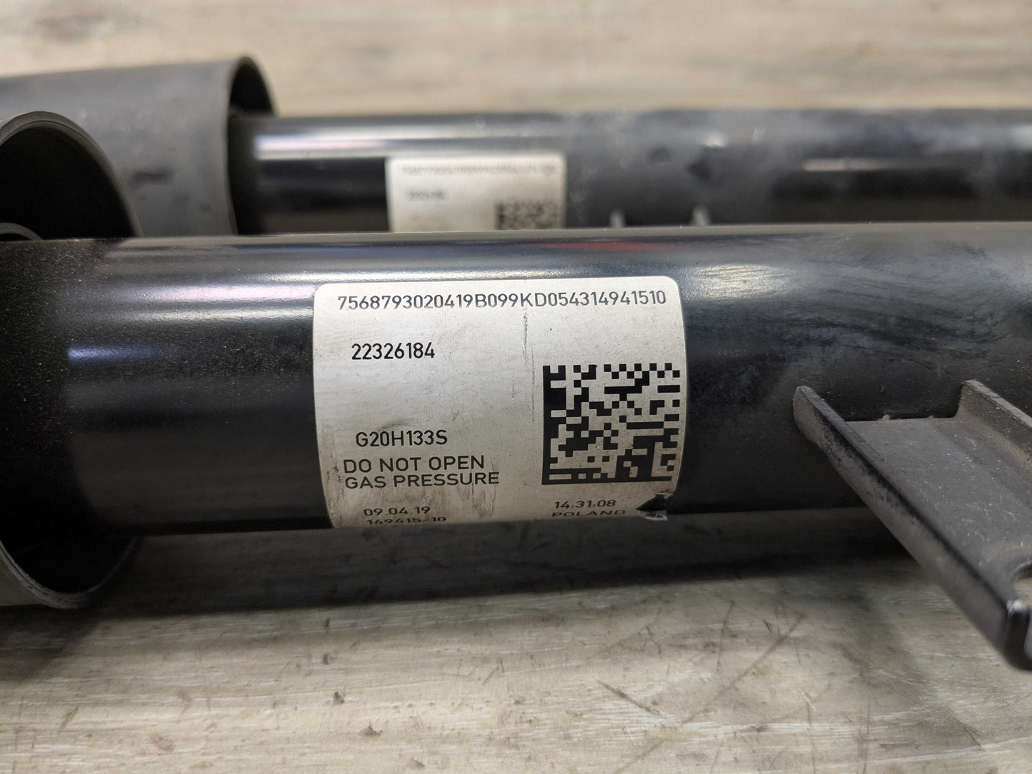 19-25 OEM BMW G20 330i RWD REAR Left Right Side Strut Shock Absorber SET