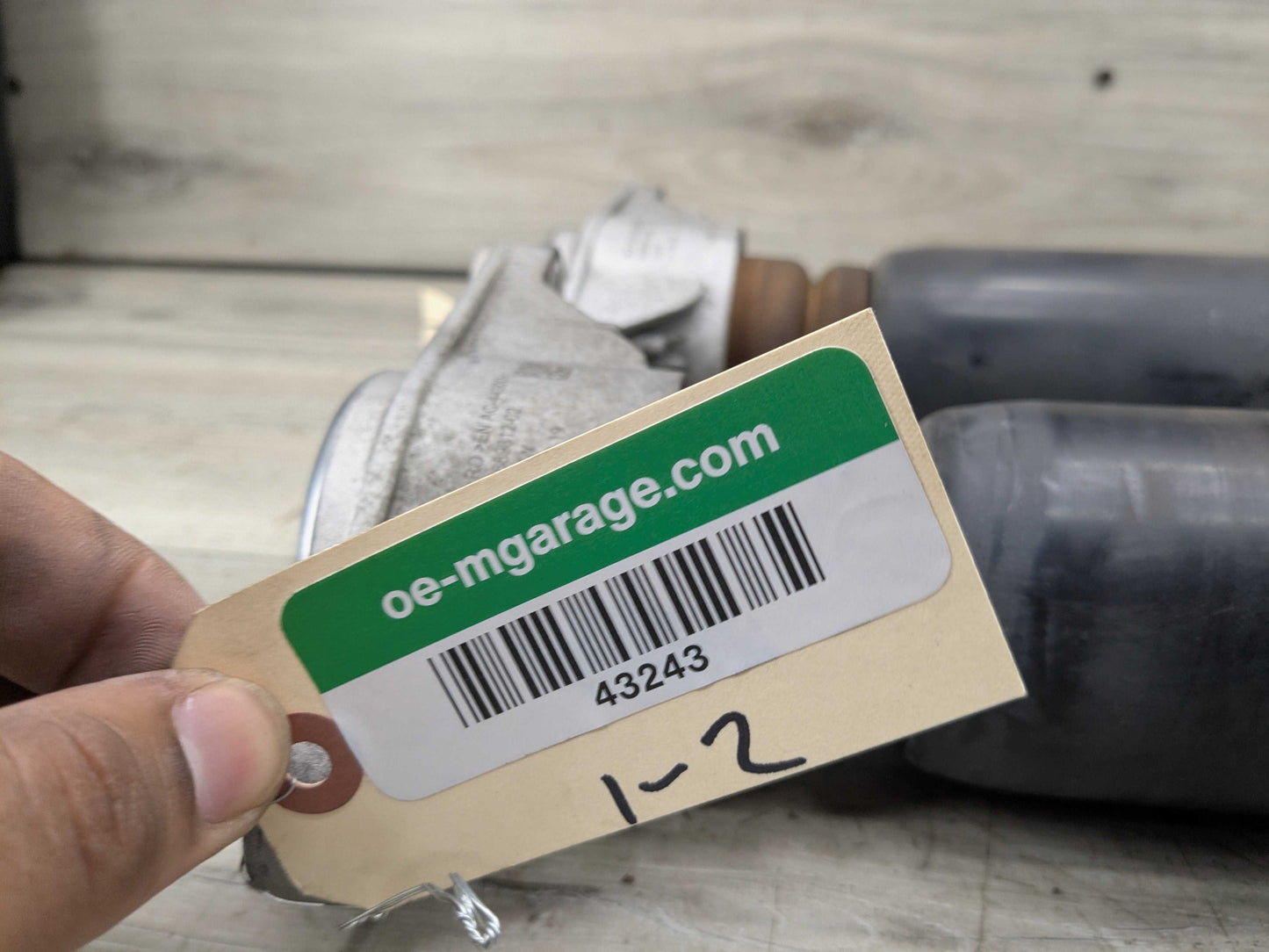 19-25 OEM BMW G20 330i RWD REAR Left Right Side Strut Shock Absorber SET