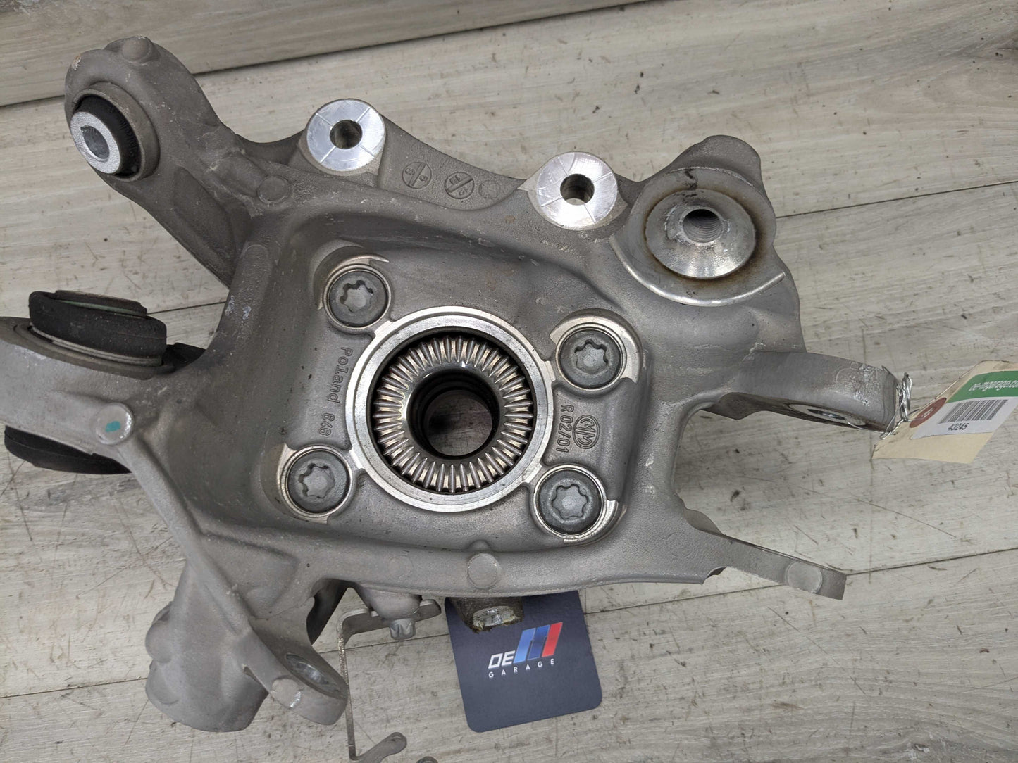 19-25 OEM BMW G20 330 M340 REAR Right Passenger Side Knuckle Hub Spindle Bearing